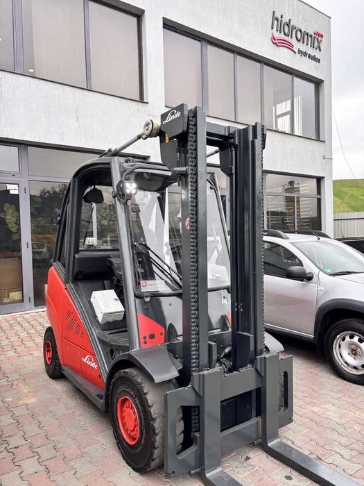 Stivuitor - Motostivuitor Linde H30D-02 Diesel An fabricație: 11/2018