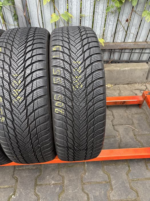 Anvelope Iarna 205/55/19 Bridgestone Blizzak LM001 205 55 19 R19