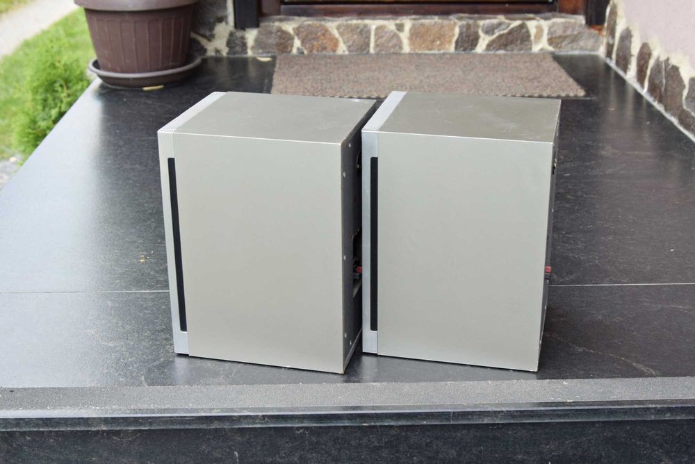 Boxe Onkyo M-35, boxe de raft