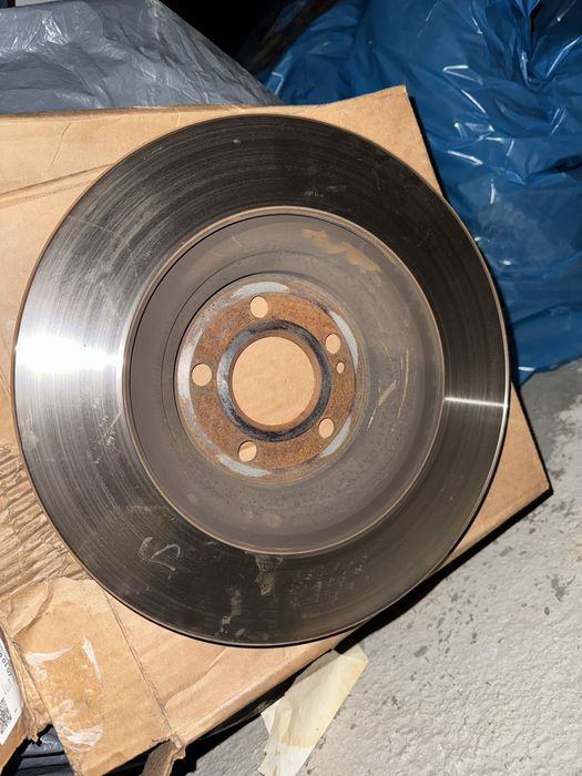 Спирачни дискове за Mercedes GLS