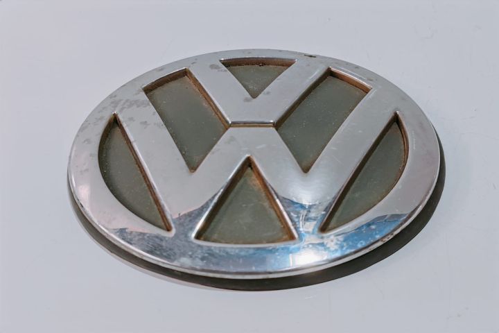 Sigla  Emblema 1J6853630A/B Volkswagen VW Golf a 4-a generatie
