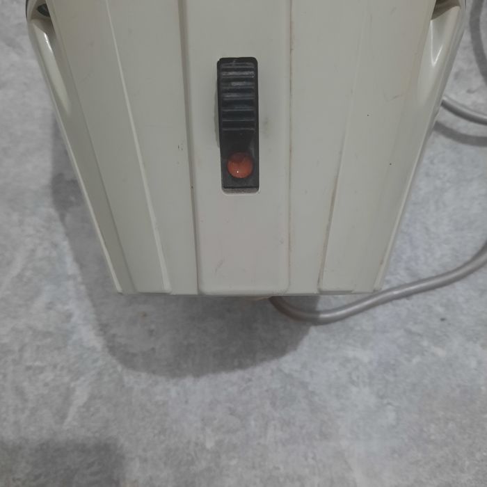 Продам Пылесос Ракета Новый