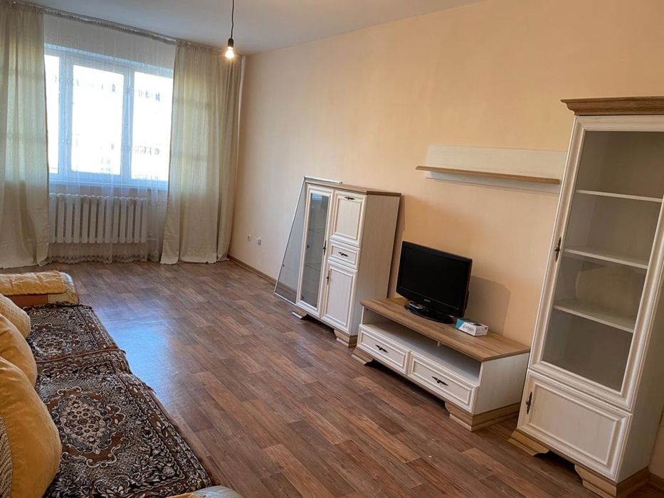 Сдам квартиру на долги срок