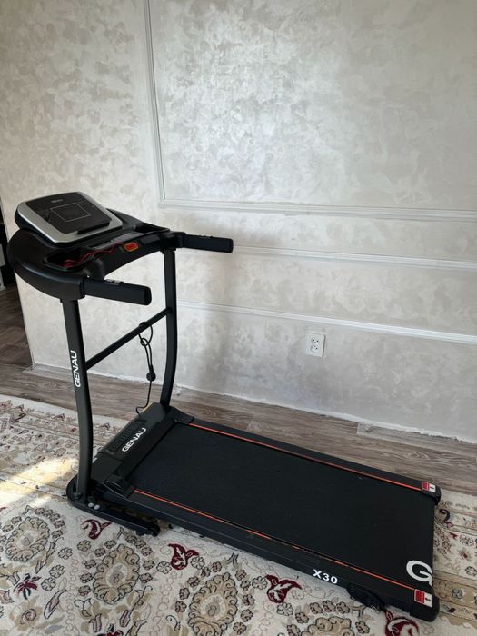 Беговая дорожка Genau