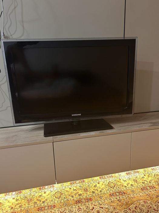 Продам телевизор Samsung