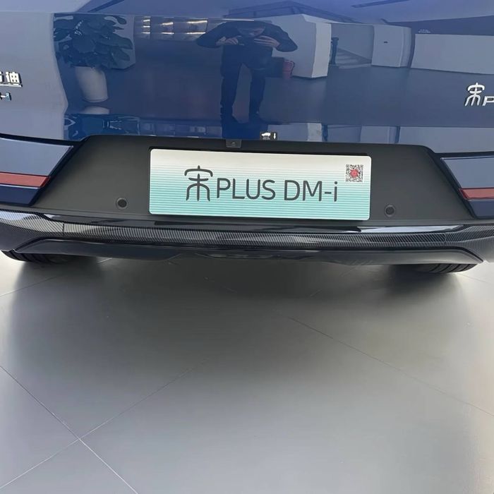 Накладки на передний и задний бампер для BYD Song Plus