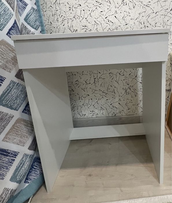 Прочая мебель для спальни