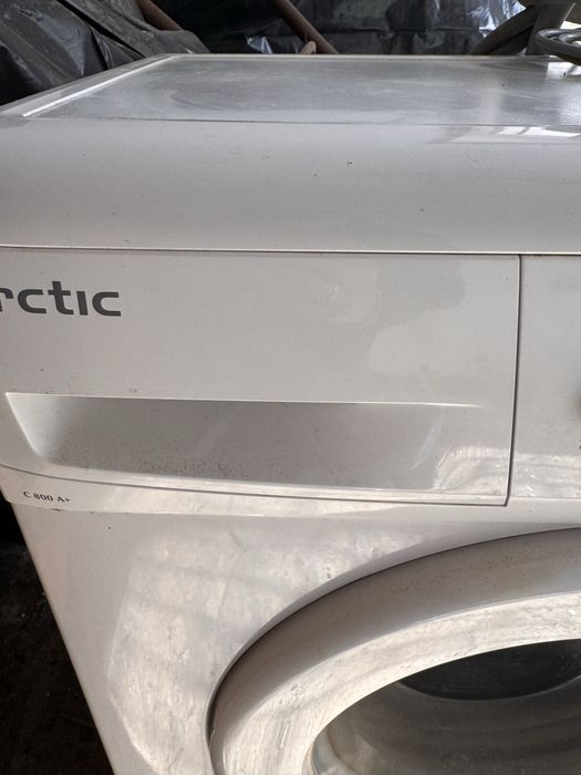 Masina spalat Arctic