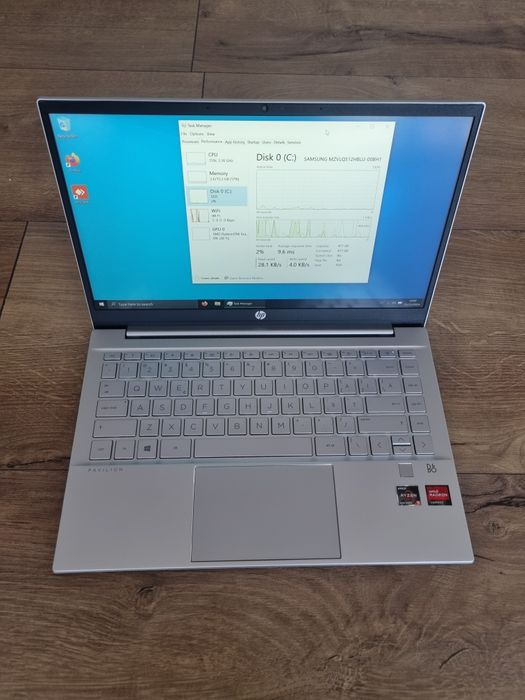 HP Pavilion 14 Ryzen 5 5500U, 16GB Ram, 1TB SSD