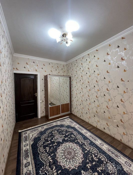 Arenda kvartera qizlarga