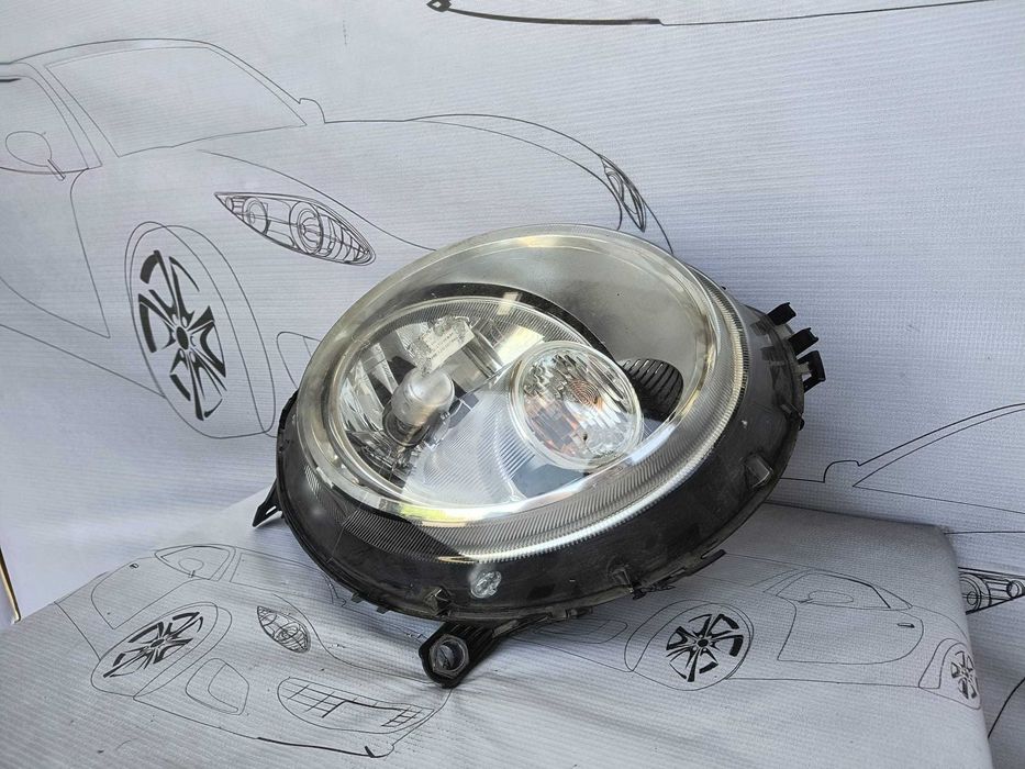 Far Dreapta Uk Halogen 2 BUC. Mini One / Cooper 2009 / 2006-2010 Cod OEM 0301225704 (1E1)