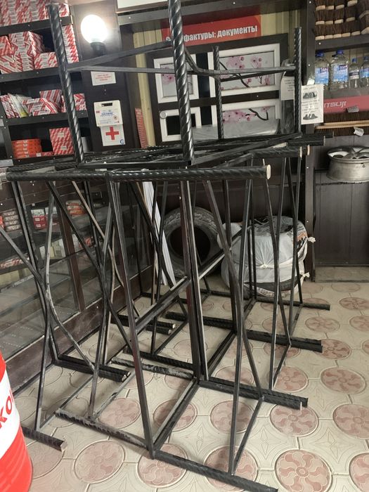 Продаются 10 столов