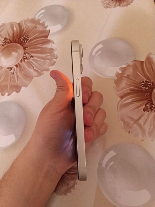 Iphone 14 ideal holatda