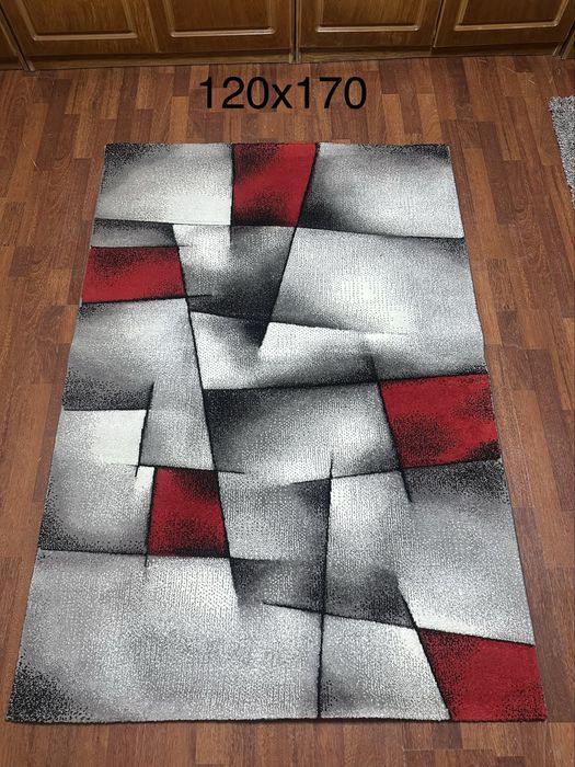 Covor rosu/gri 120x170 in stare buna