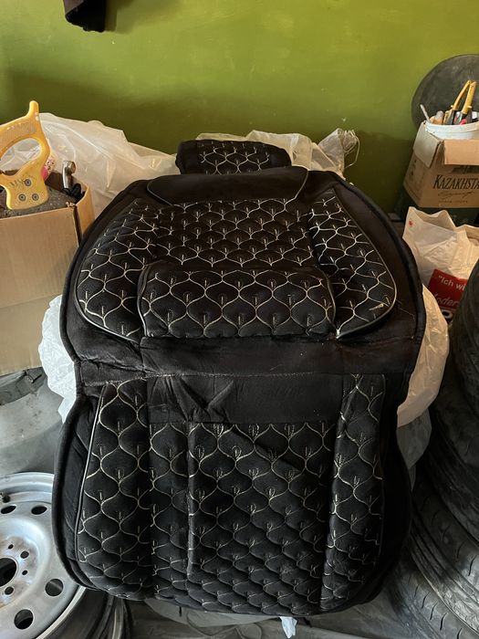 Чехлы на авто универсальный