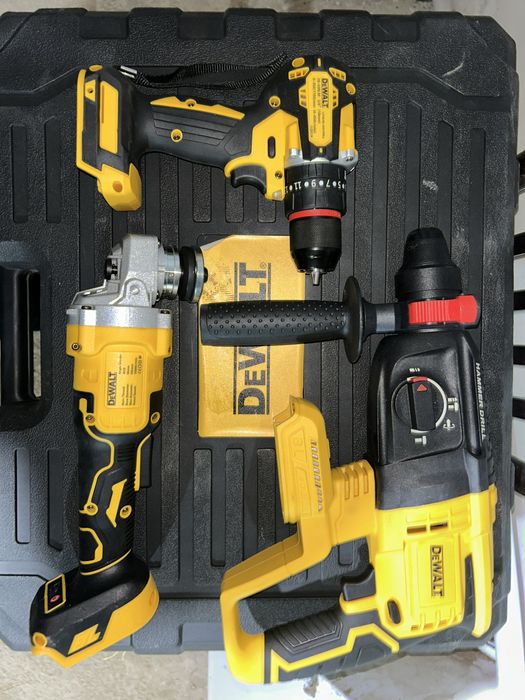 Набор инструментов Dewalt 5 в 1