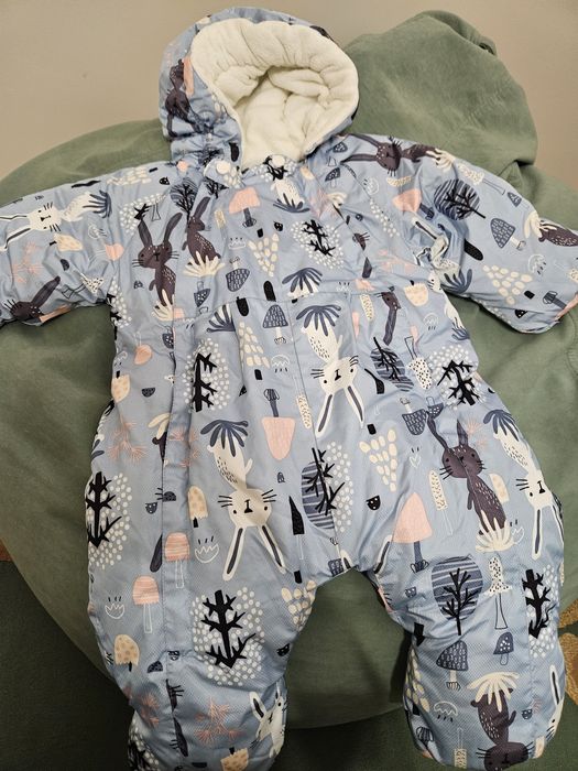 Продам детские комбинезоны