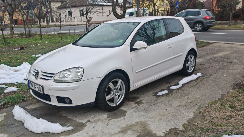 Vw golf 5 an 2009 1.4 benzină 122 HP