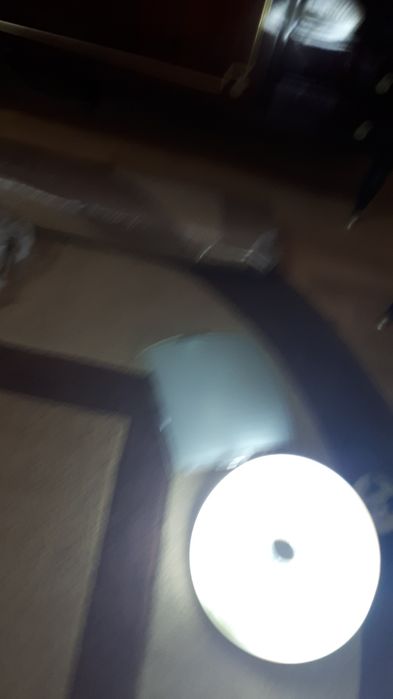 Vînd 2 corpuri de iluminat