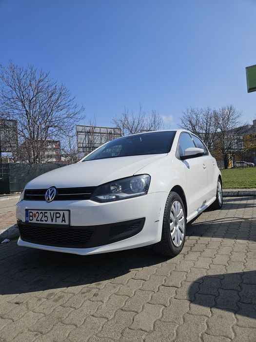 VOLKSWAGEN Polo 2011 — imagine 3