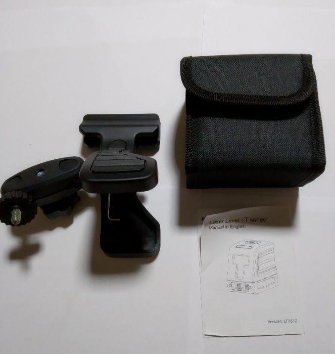 Лазерный уровень с креплением