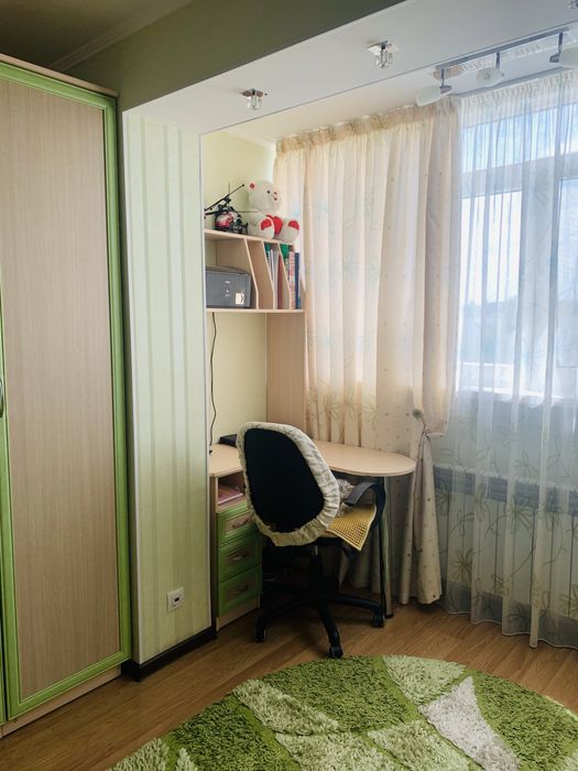 Продам  3-комн.кв, ул. пл., 8 мкр