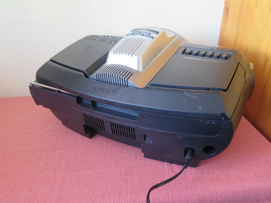 Sony CFD-RG880CP "Xplod" AM/FM Radio CD/USB/MP3/Cassette Player