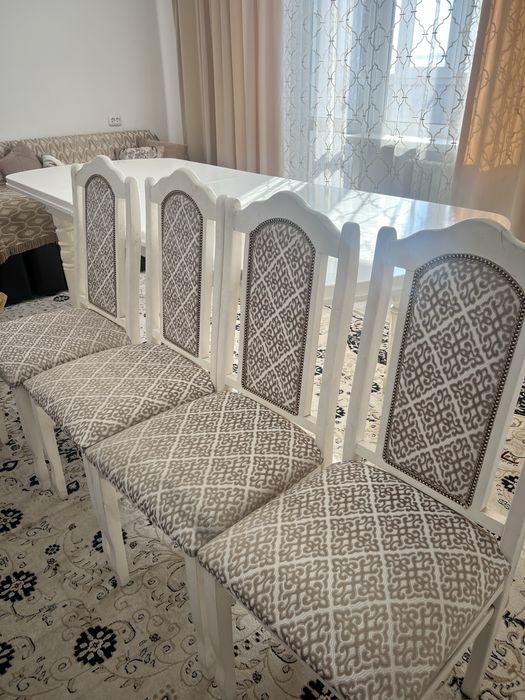 Продам стол со стульями