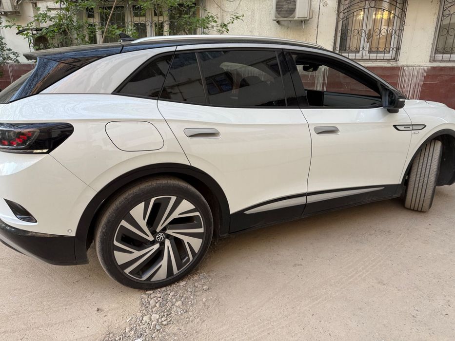Volkswagen I’d 4 crozz Prime