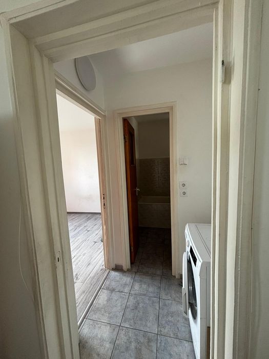 Vind apartament 2 camere