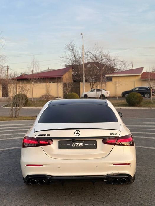 Mercedes Benz W213 E53 AMG