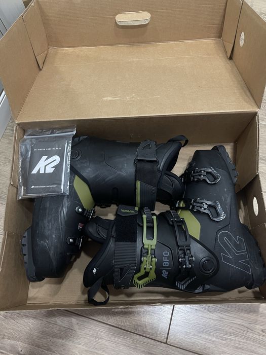 Горнолыжные ботинки K2 BFC