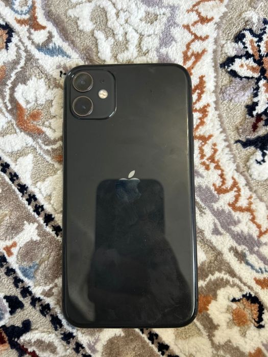 iPhone 11  128GB