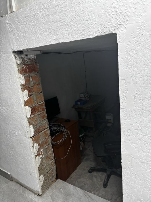 Продам под склад/каморку