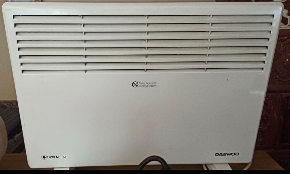 Convector electric Daewoo in stare perfectă de funcționare