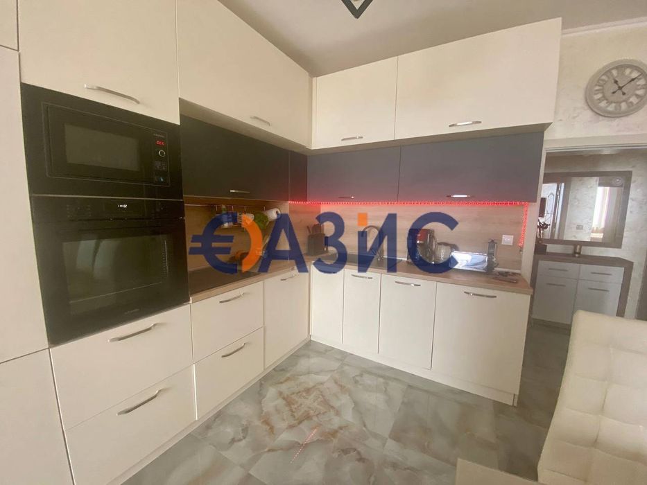 Луксозен апартамент с 2 спални на първа линия море," Валенсия Гардънс"