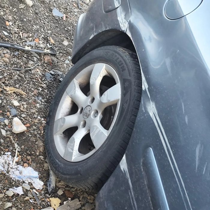 Dezmembrari Peugeot 307 CC (3B) (2003-2009) 2.0 HDi 135 Motorina