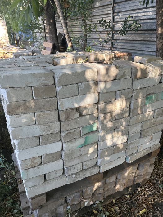 Продам кирпичи силикатные