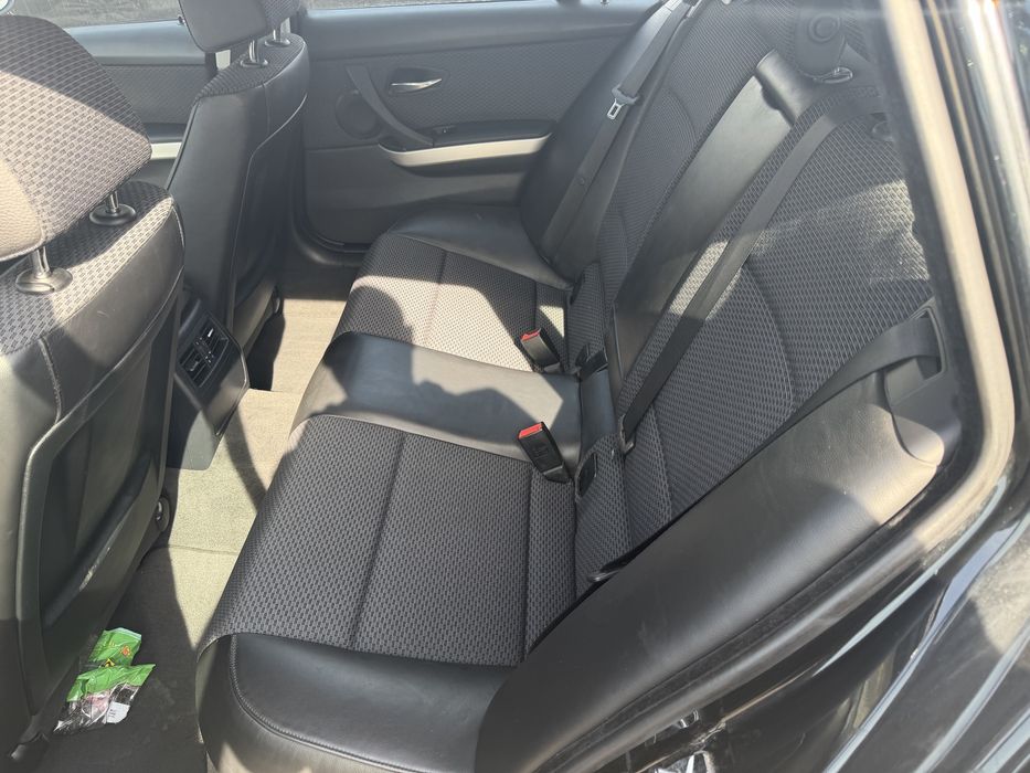 Полукожен салон бмв е91 ЛЯВ ВОЛАН