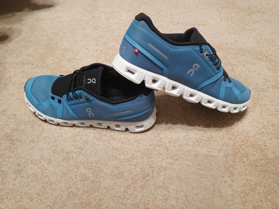 Новые кроссы On cloud, 44 размер