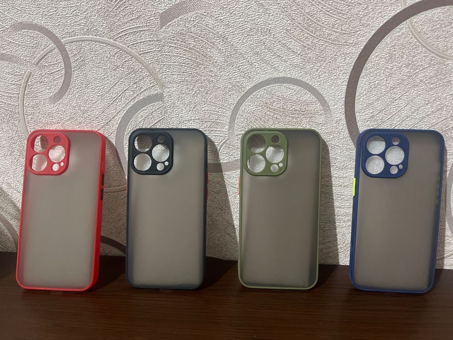 Калъфи за  iPhone