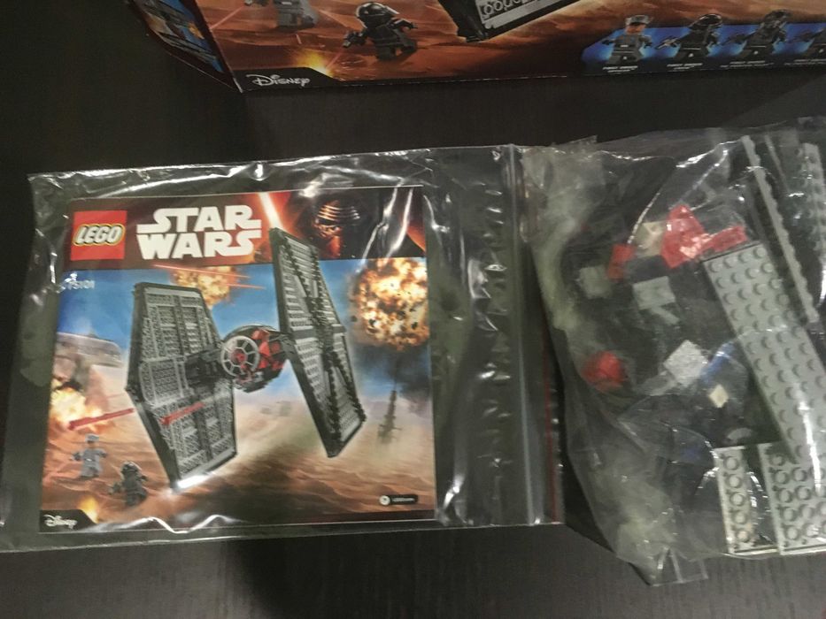 ЛЕГО Star Wars 75101  Космически кораб, Специални части, TIE fighter
