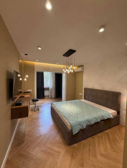 Продажа Дархан, метро Пушкинская 4/2/4 140квадрат