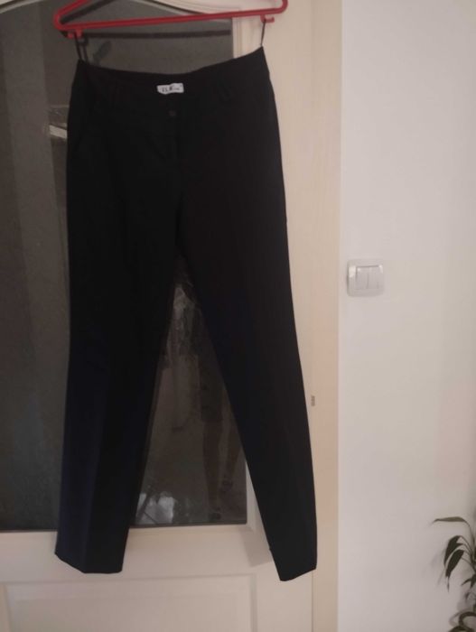 Продавам дамски панталон