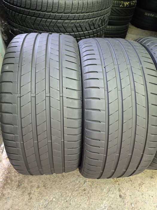 255 35 21 Anvelope de vară Bridgestone