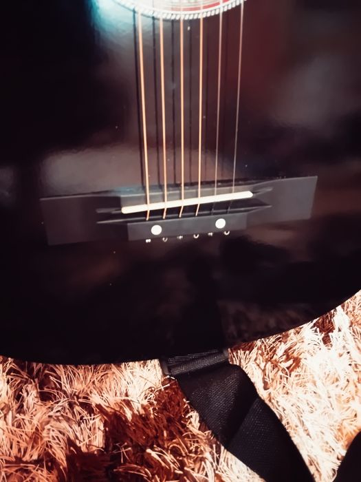 Chitara acustica neagra cu Husa, Clip on Tuner, Corzi de schimb