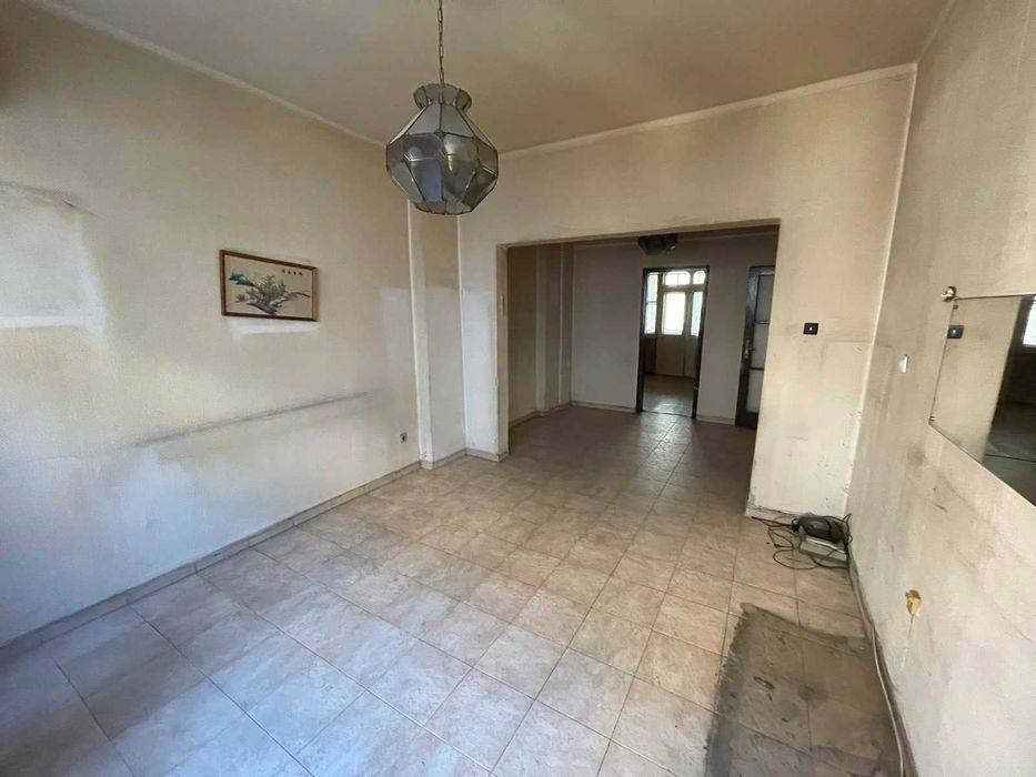 Продава се Двустаен апартамент в София, Център - 74 кв.м за 2068 €/кв.м - Снимка #7