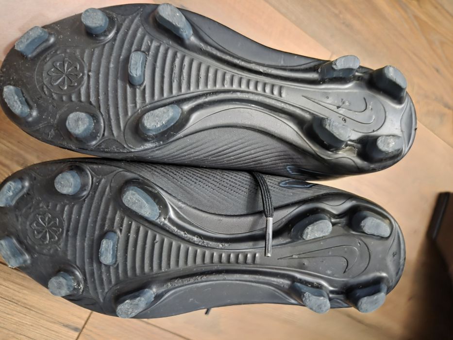 Ghete fotbal Nike 35.5