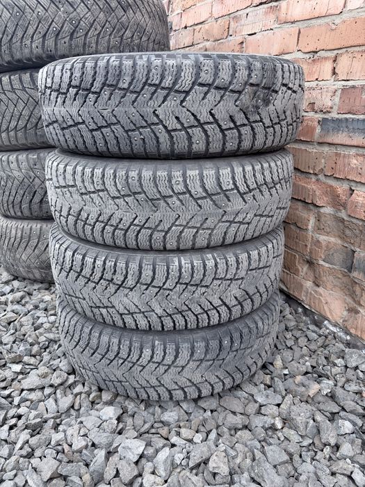 Продам резину на 185/65R15