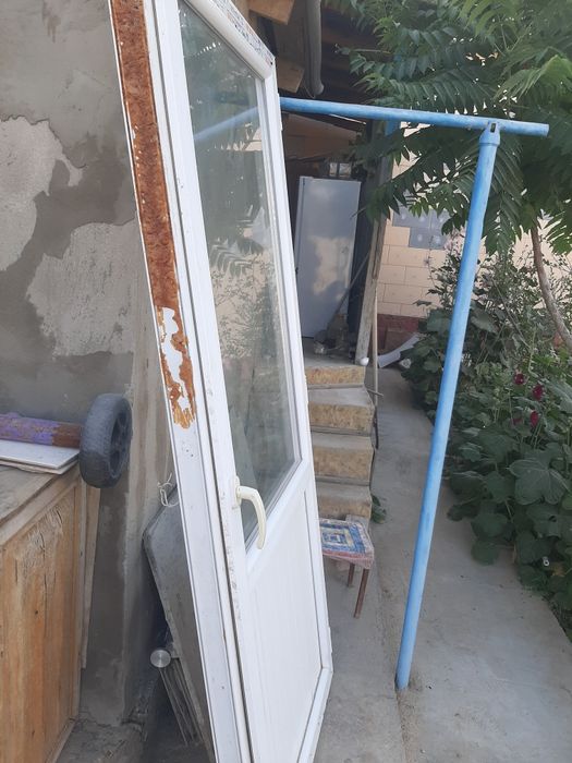 Пластик есік бұрын қолданыста болған